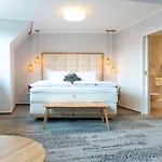 Ratshotel Hotel 4*