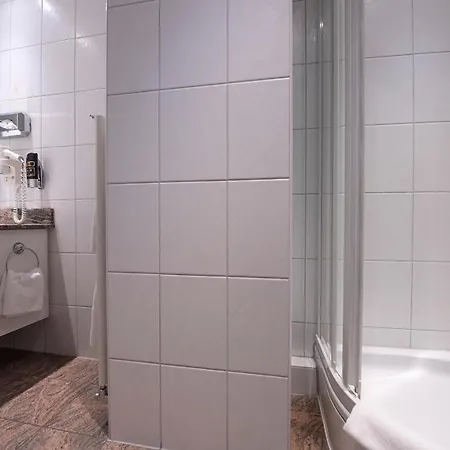 Ratshotel Hotel 4*