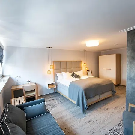 Ratshotel Szálloda 4*
