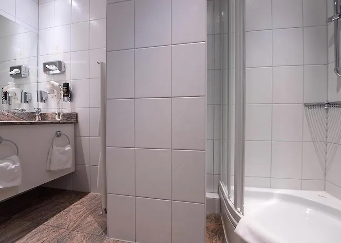 Ratshotel Hotel 4*